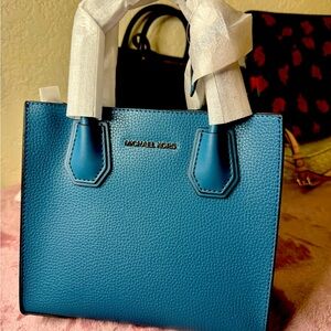 Michael Kors MERCER MEDIUM MESSENGER CROSSBODY SATCHEL BAG BLACK SIGNATURE